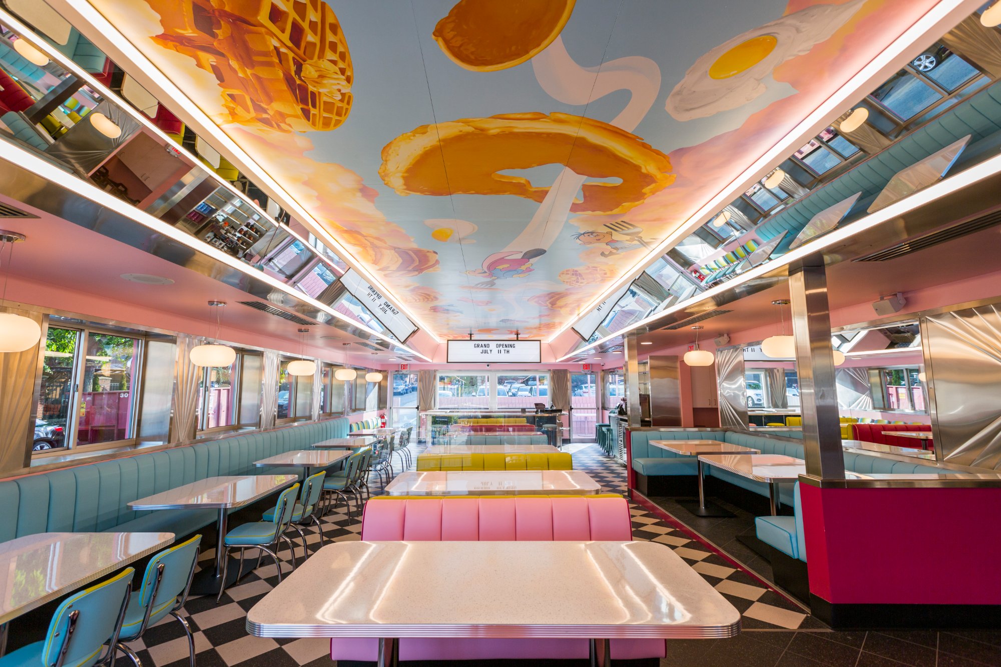 Sugar n' Spice Over-The-Rhine interior